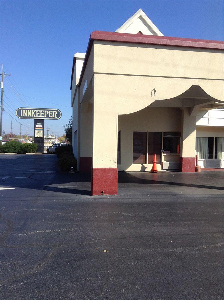 Astoria Hotel Danville North Dış mekan fotoğraf