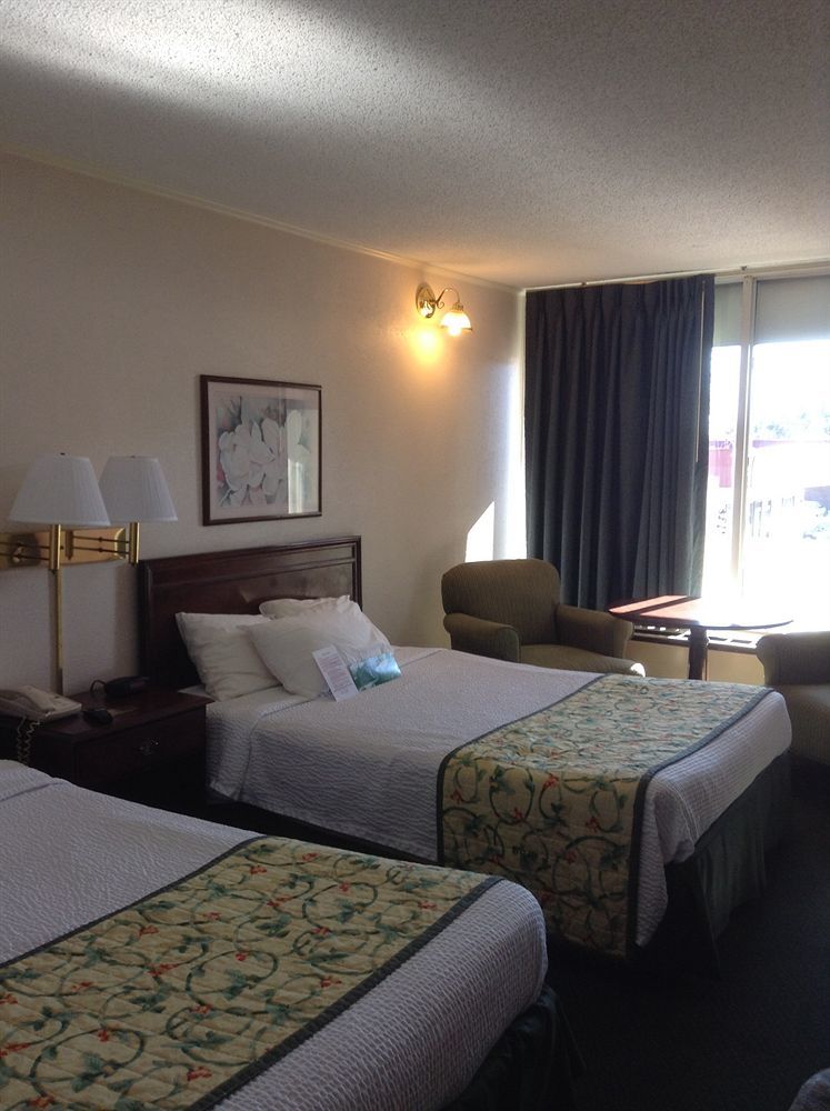 Astoria Hotel Danville North Dış mekan fotoğraf